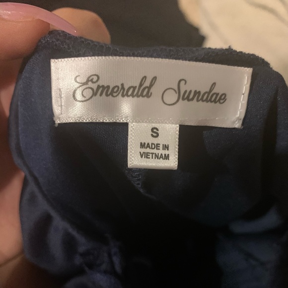 Dress - Picture 4 of 4